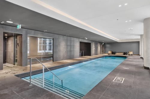 Piscine - 3314-1205 Rue Du Square-Phillips, Montréal (Ville-Marie), QC 