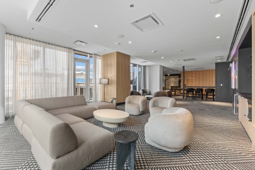 Salle communautaire - 3314-1205 Rue Du Square-Phillips, Montréal (Ville-Marie), QC 