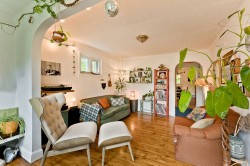 Salon - 
