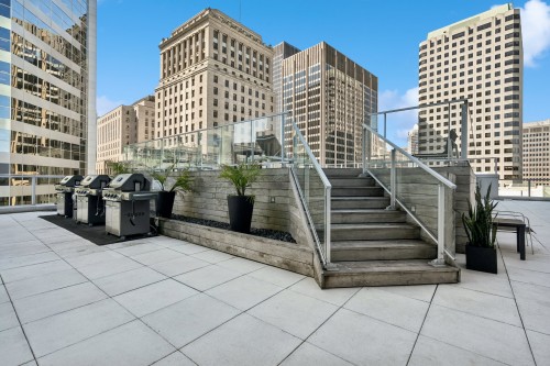Terrasse - 1805-495 Av. Viger O., Montréal (Ville-Marie), QC 