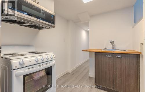 15 Hamstead Avenue, Toronto, ON 