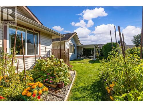 Centrally located close to shopping, recreation, services, and amenities. - 1188 Houghton Road Unit# 122, Kelowna, BC 