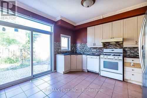 32 Dent Street, Ajax (Northwest Ajax), ON 