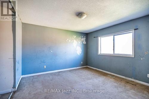 32 Dent Street, Ajax (Northwest Ajax), ON 