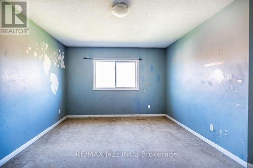 32 Dent Street, Ajax (Northwest Ajax), ON 