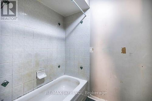 32 Dent Street, Ajax (Northwest Ajax), ON 