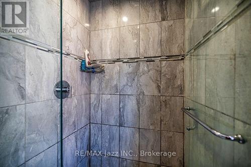 32 Dent Street, Ajax (Northwest Ajax), ON 