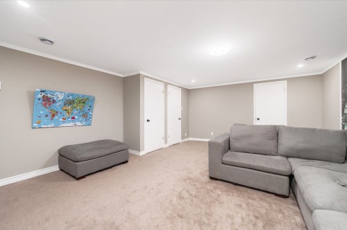 Salle familiale - 52 Rue De La Flandre, Blainville, QC 