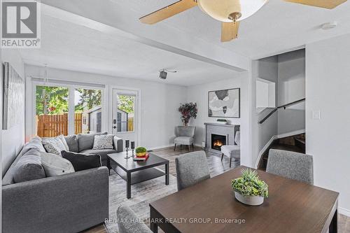 4342 Meadowvale Lane, Ottawa, ON 