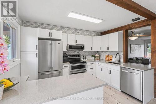 4342 Meadowvale Lane, Ottawa, ON 