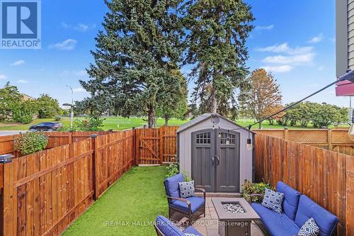 NO rear neighbours. Gate to the street. - 4342 Meadowvale Lane, Ottawa, ON 