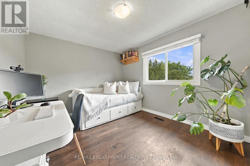19 Hillsdale Court, Hamilton, ON 