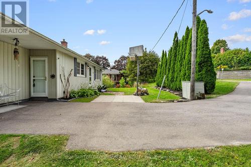 788 Allan Avenue, Newmarket, ON 