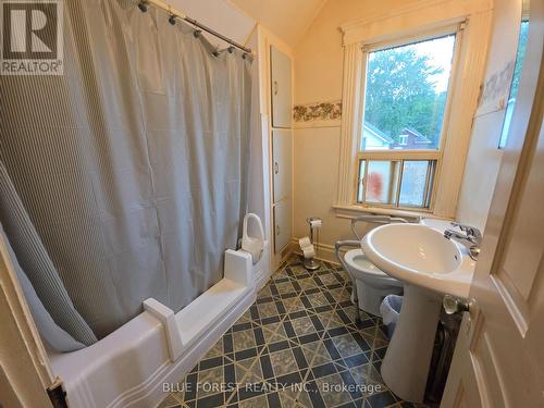 248 Ridout Street, West Elgin (Rodney), ON 