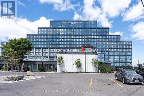 405 - 996 Martin Grove Road, Toronto, ON 