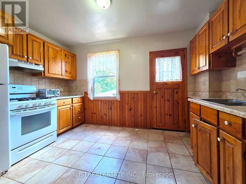 213 Blantyre Avenue, Toronto, ON 