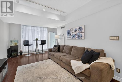 1203 - 18 Harding Boulevard, Richmond Hill, ON 
