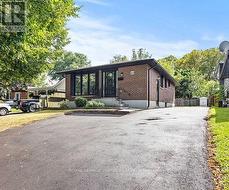 MAIN - 3139 SECORD PLACE Niagara Falls, ON L2J 3K5