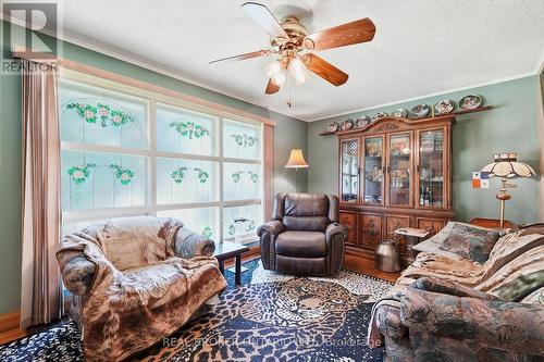 21 Oakwood Avenue, Kitchener, ON 