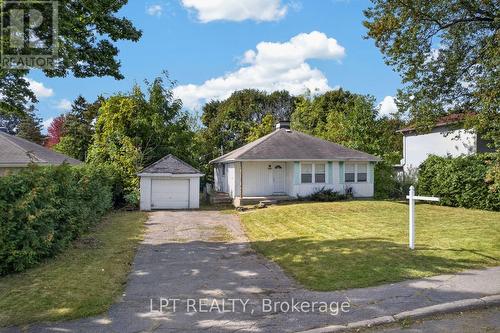 868 Mountainview Avenue, Ottawa, ON 