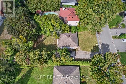 868 Mountainview Avenue, Ottawa, ON 