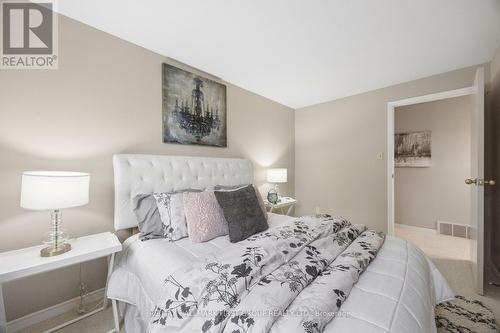 920 Essa Crescent, Pickering, ON 
