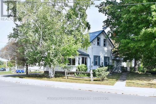 136 Water Street, Selwyn, ON 