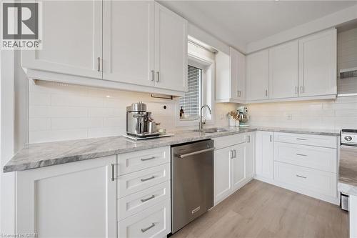 249 Grey Silo Road Unit# 202, Waterloo, ON 