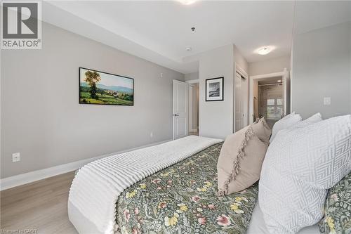 249 Grey Silo Road Unit# 202, Waterloo, ON 