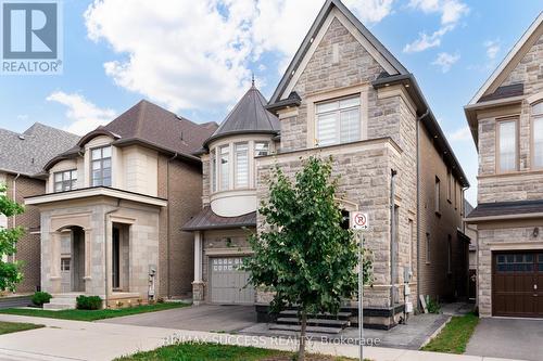 62 THRESHING MILL BOULEVARD , Oakville, Ontario L6H 7C5 2