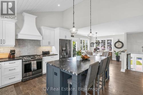 22 Baycrest Drive, Barrie (North Shore), ON 