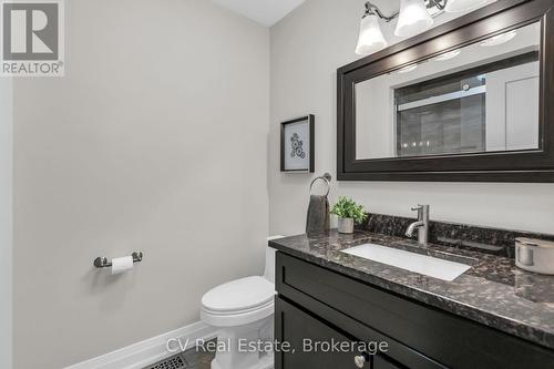 22 Baycrest Drive, Barrie (North Shore), ON 