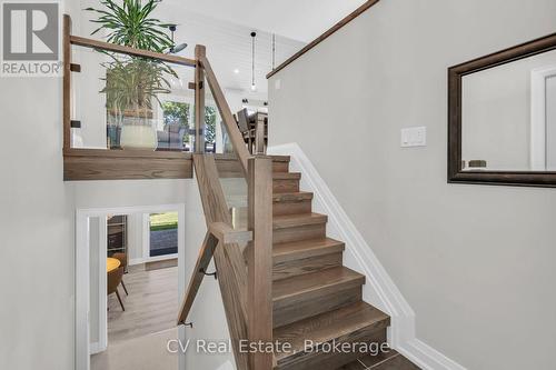 22 Baycrest Drive, Barrie (North Shore), ON 