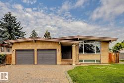 9312 151 AV NW  Edmonton, AB T5E 2P9