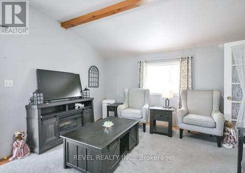 10923 Provincial Hwy 11 Highway, Severn, ON 