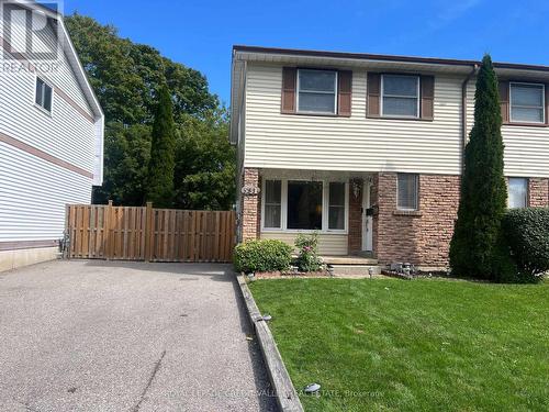 531 CAMELOT DRIVE , Oshawa, Ontario L1K 1K3 2