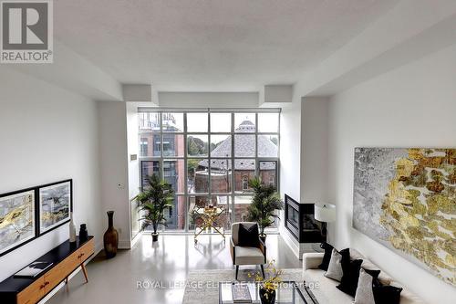 405 - 437 Roncesvalles Avenue, Toronto, ON 