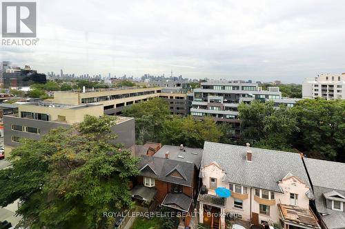 405 - 437 Roncesvalles Avenue, Toronto, ON 