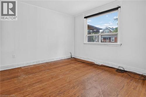 62 Cosby Avenue, St. Catharines, ON 
