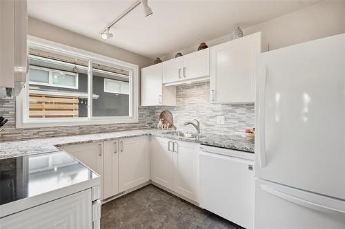 42 Gatineau Bay, Winnipeg, MB 