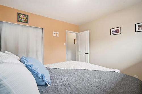 42 Gatineau Bay, Winnipeg, MB 
