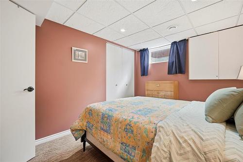 42 Gatineau Bay, Winnipeg, MB 