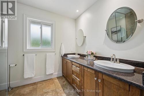 112 Margaret Avenue N, Waterloo, ON 
