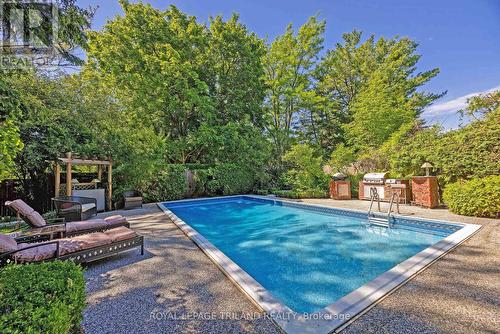 1152 Ivanhill Road, London North (North L), ON 