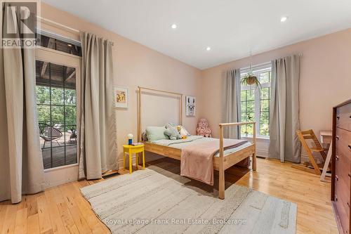 860 Brookdale Road, Uxbridge, ON 