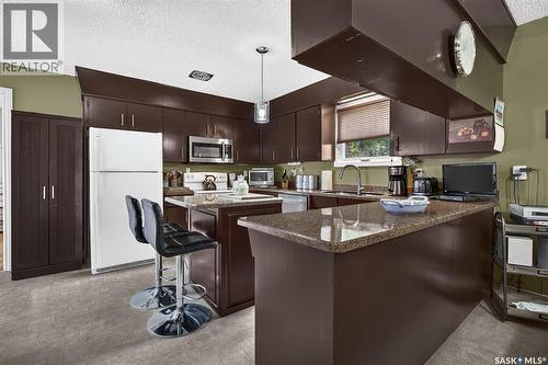 1225 Grafton Avenue, Moose Jaw, SK 