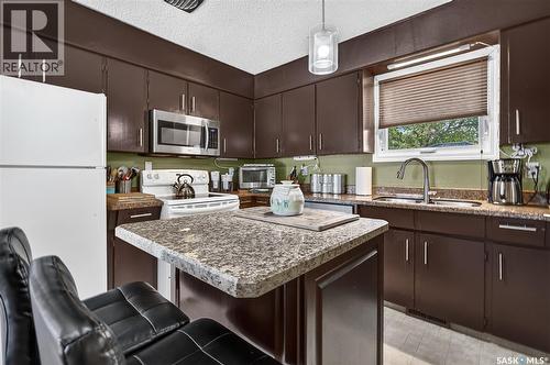 1225 Grafton Avenue, Moose Jaw, SK 