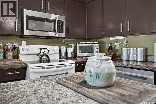 1225 Grafton Avenue, Moose Jaw, SK 