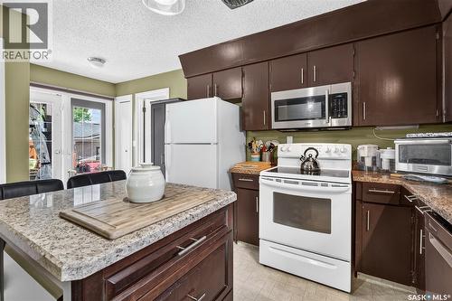 1225 Grafton Avenue, Moose Jaw, SK 