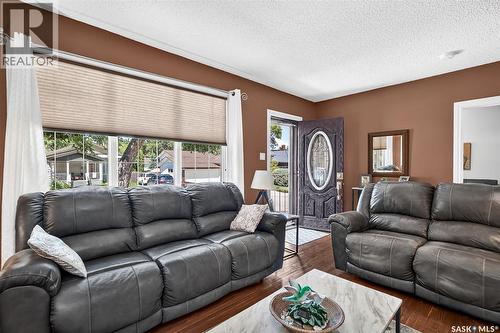 1225 Grafton Avenue, Moose Jaw, SK 